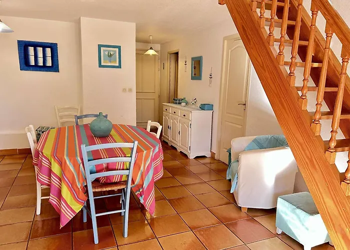 Mediterraneenne 5 Pieces, 8 Couchages, Jardin, Proche A Sainte-maxime - Fr-1-226-566 Holiday home Sainte-Maxime
