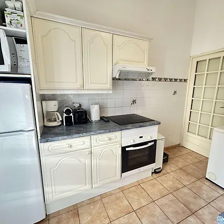 Mediterraneenne 5 Pieces, 8 Couchages, Jardin, Proche A Sainte-maxime - Fr-1-226-566 *