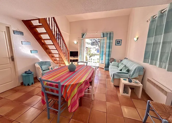 Mediterraneenne 5 Pieces, 8 Couchages, Jardin, Proche A Sainte-maxime - Fr-1-226-566 * סן-מקסים