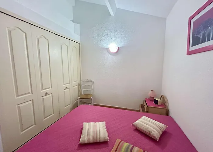 בית נופש Mediterraneenne 5 Pieces, 8 Couchages, Jardin, Proche A Sainte-maxime - Fr-1-226-566 סן-מקסים