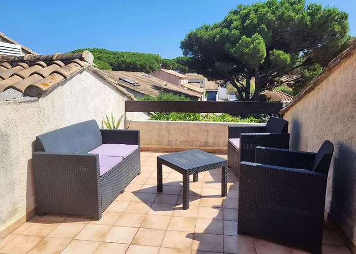 Mediterraneenne 5 Pieces, 8 Couchages, Jardin, Proche A Sainte-maxime - Fr-1-226-566